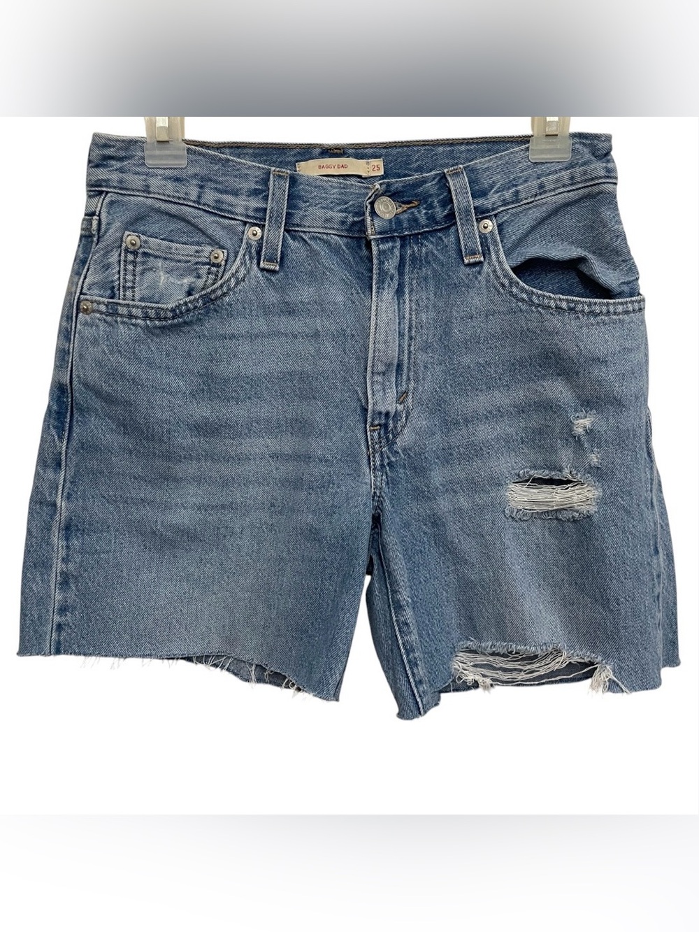Levi’s baggy dad shorts